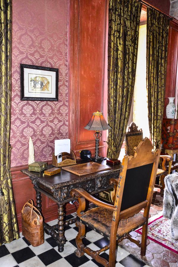 Chateau D'Origny, Chambres D'Hotes Et Restaurant Gastronomique Ouches Bagian luar foto