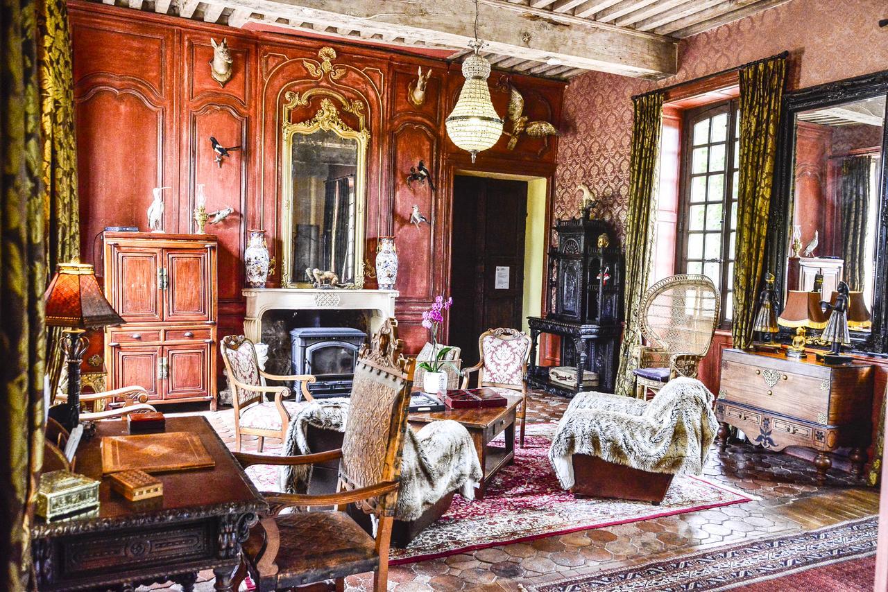 Chateau D'Origny, Chambres D'Hotes Et Restaurant Gastronomique Ouches Bagian luar foto