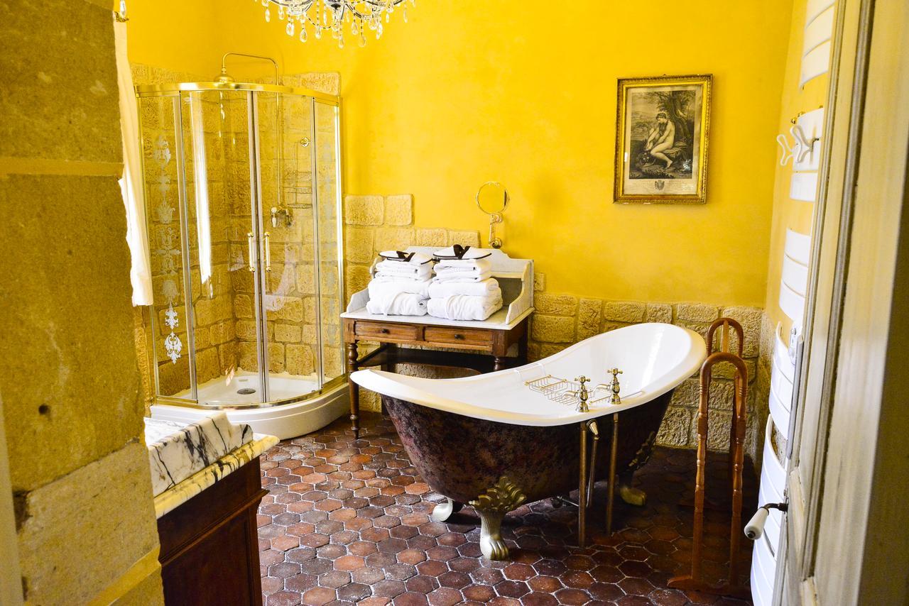 Chateau D'Origny, Chambres D'Hotes Et Restaurant Gastronomique Ouches Bagian luar foto