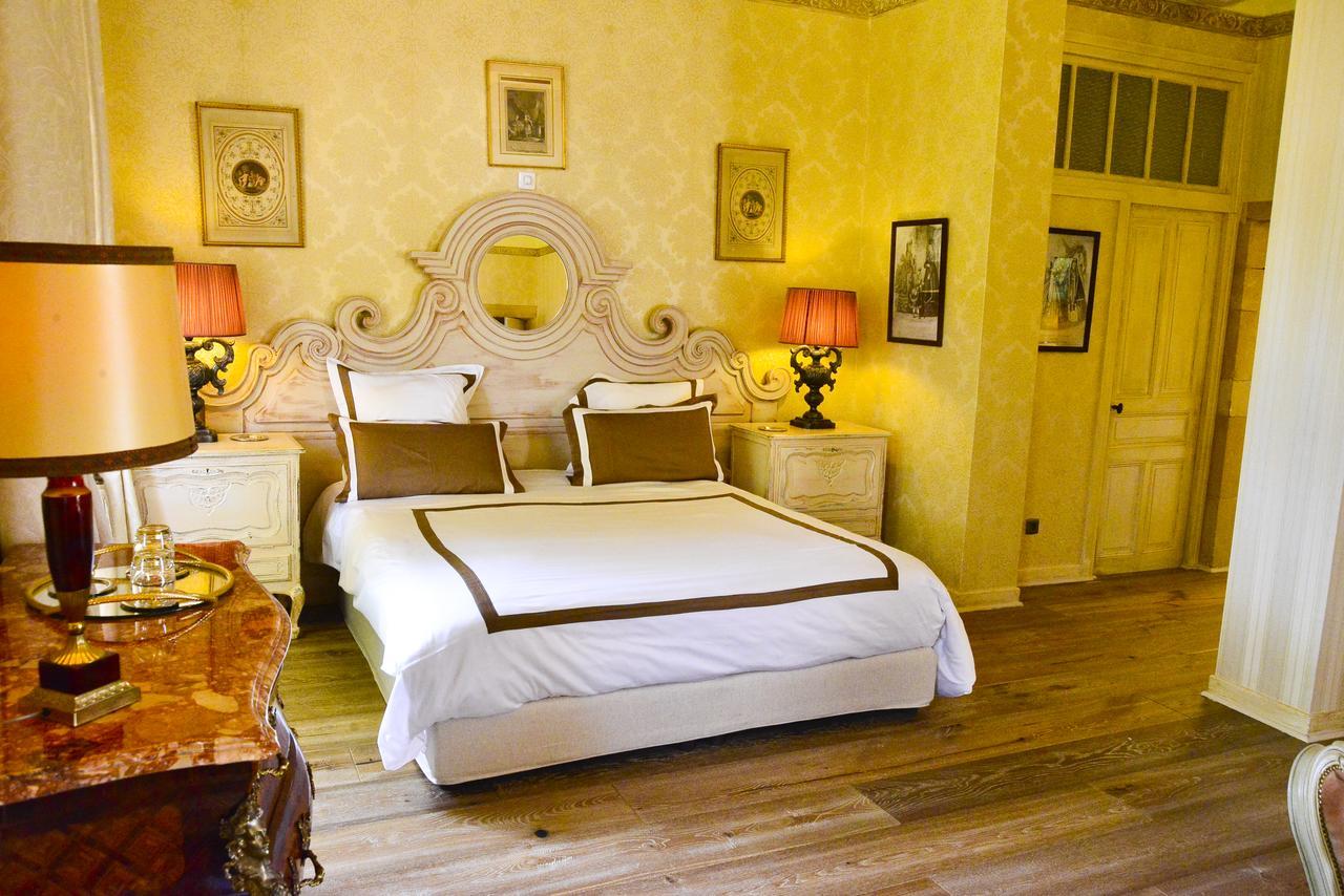 Chateau D'Origny, Chambres D'Hotes Et Restaurant Gastronomique Ouches Bagian luar foto