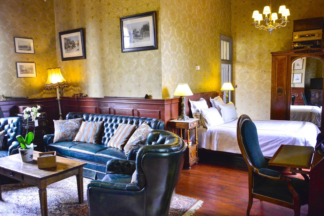 Chateau D'Origny, Chambres D'Hotes Et Restaurant Gastronomique Ouches Bagian luar foto