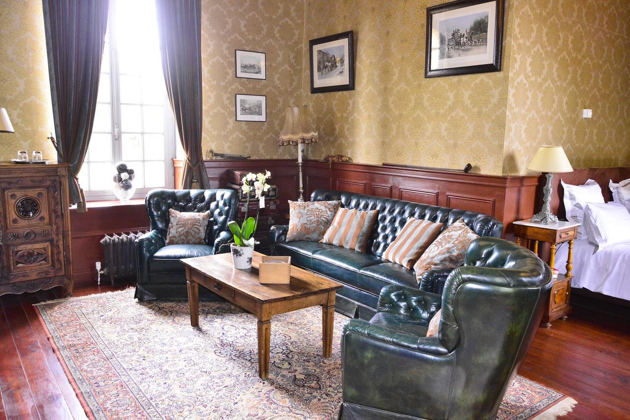 Chateau D'Origny, Chambres D'Hotes Et Restaurant Gastronomique Ouches Bagian luar foto