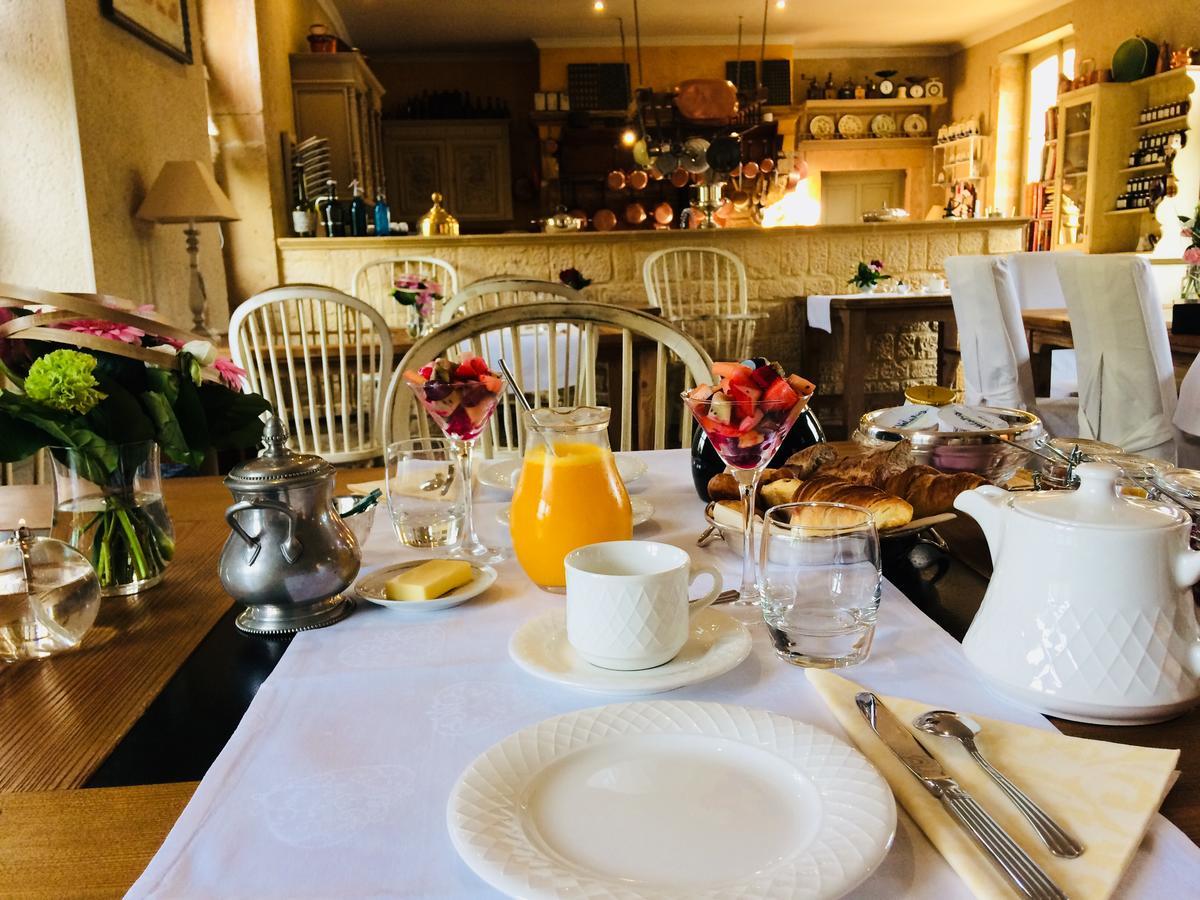 Chateau D'Origny, Chambres D'Hotes Et Restaurant Gastronomique Ouches Bagian luar foto