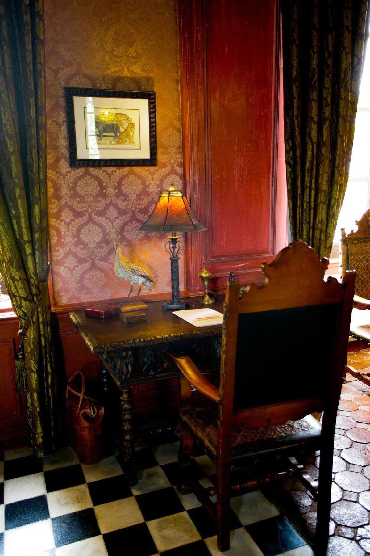 Chateau D'Origny, Chambres D'Hotes Et Restaurant Gastronomique Ouches Bagian luar foto